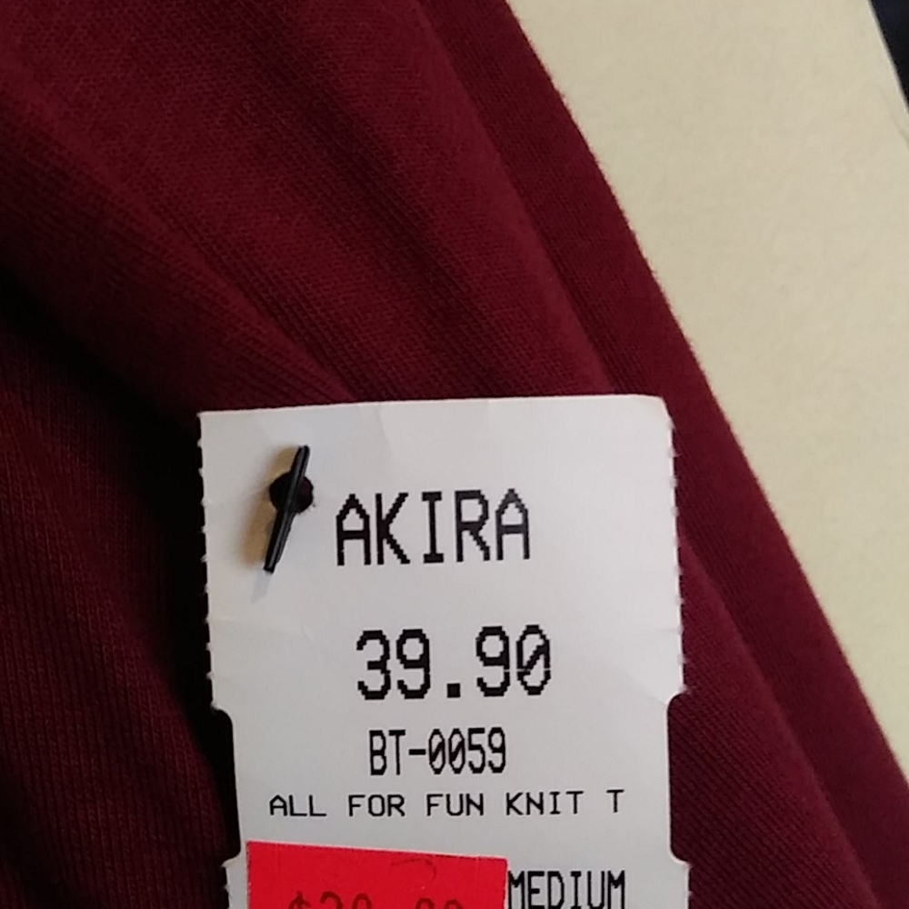 Akira Long Sleeve Top - Picture 7 of 8
